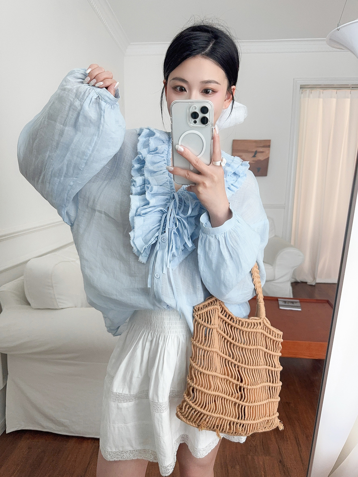 26 Spring/Summer New Long-Sleeve Shirt Romantic Ruffled V-Neck Thin Top Women's Loose Sun Protection Shirt 3J2C4021R