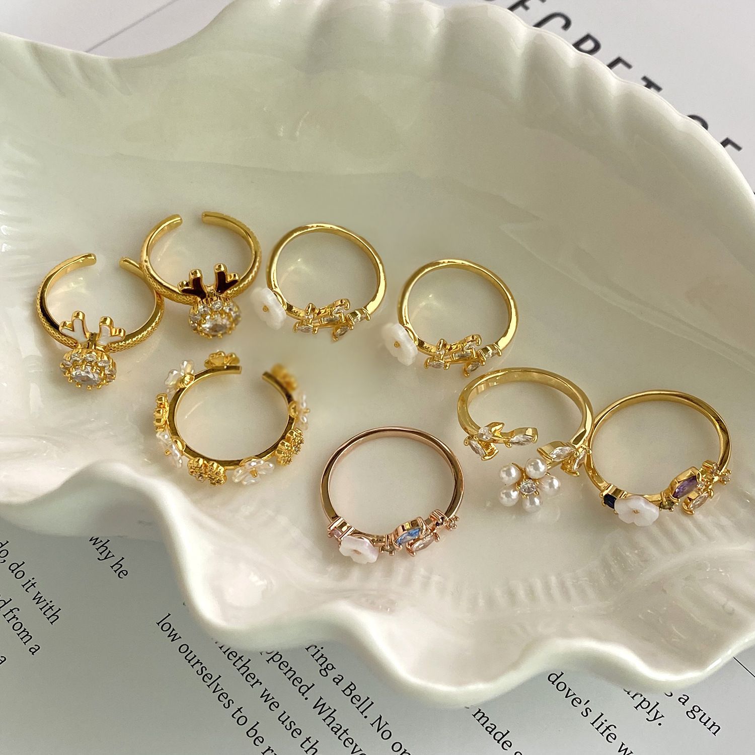 Korean Style Elegant Sweet Fresh Shell Flower Ring Opening Adjustable Ring Pearl Zircon Ring Dragon Style