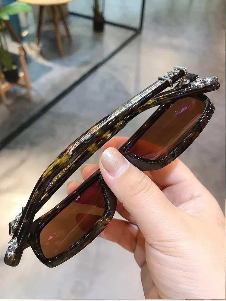 Jiandanluo Trendy Versatile Sunglasses Polarized Large Frame Unisex Color Film Metal with Prescription for Big Face Sunglasses Eye Protection