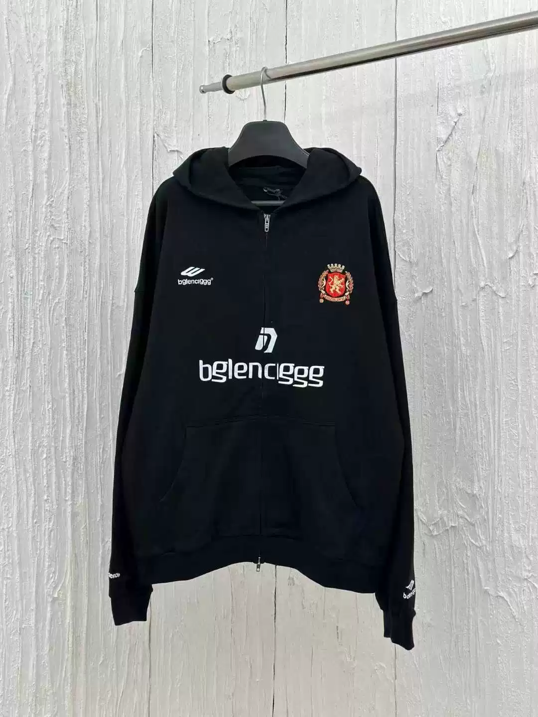 500g Parisian style Manchester United jersey series embroidered logo loose cardigan sweatshirt men's and women's zipper jacket