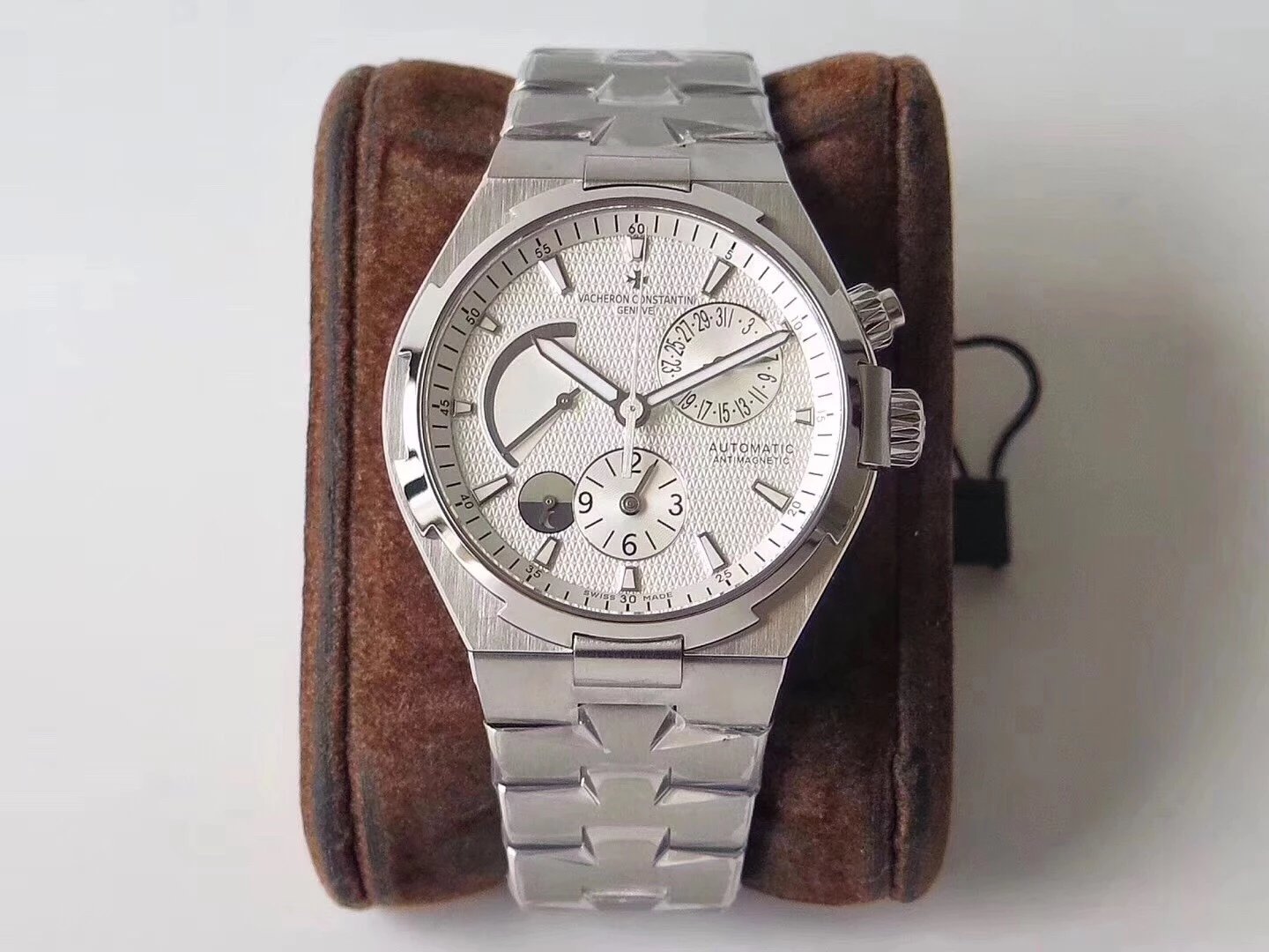 Vacheron Constantin Overseas