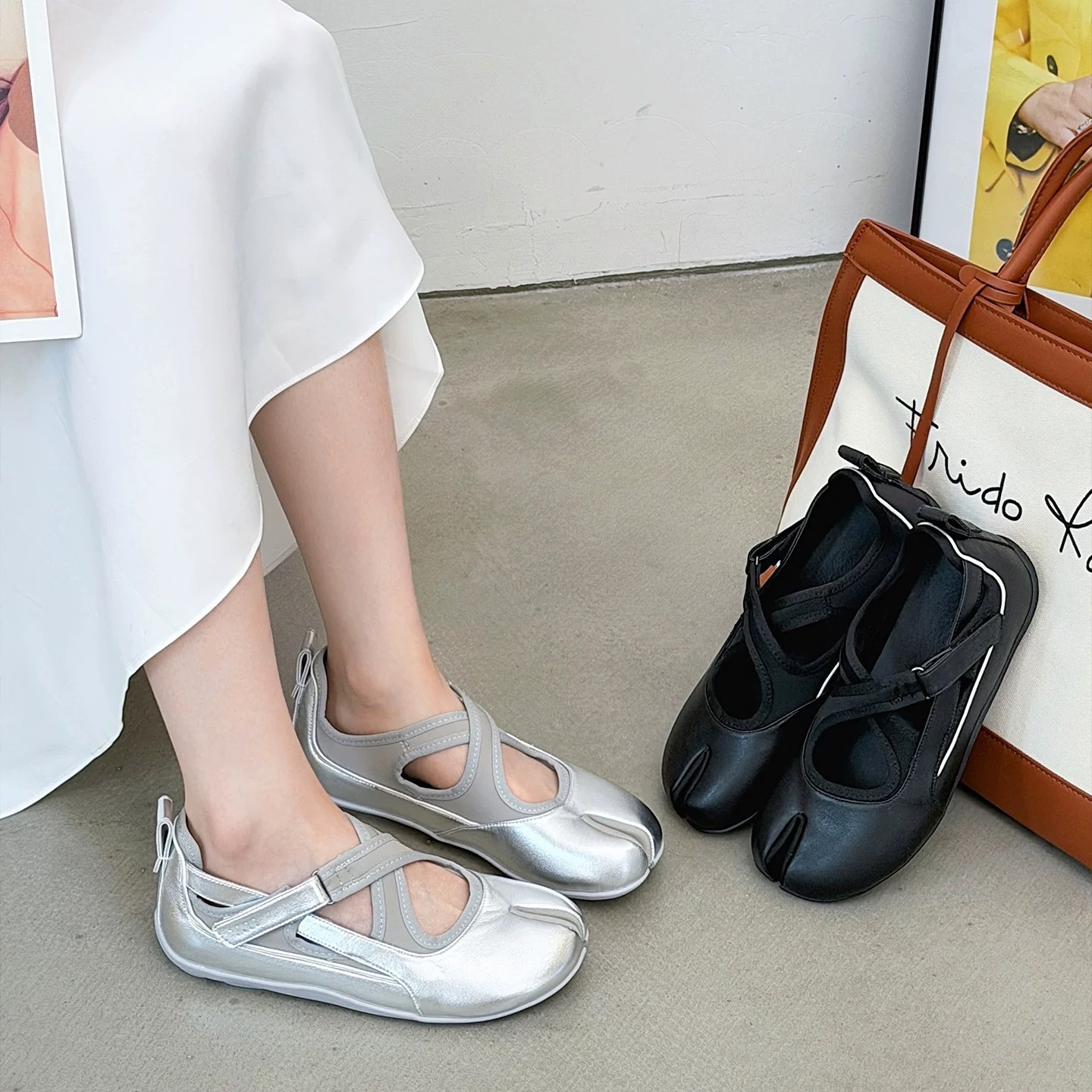 Velcro Split-Toe Ballet Mary Jane Shoes for Women 2026 New Style Cross-Strap Casual Flats Thin-Soled Lightweight German Training Shoes