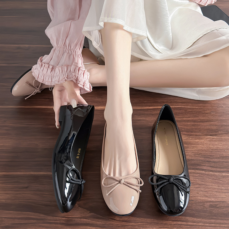 Hui Liya W987-8 Korean Style French Round-Toe Flat Shoes for Women 2026 New Spring Fashion with Bow Tie