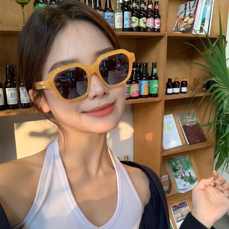 2023 New Sunglasses Men's Anti-Uv Retro Sunglasses Women's High-End Driver's Driving Mirror Zn3724