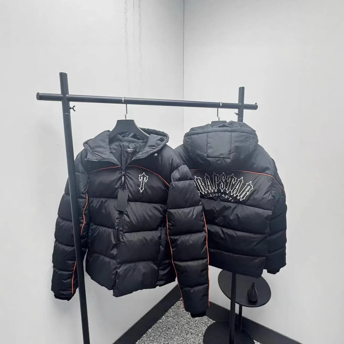 【DX25-11】冬季加厚防风防水男士复古刺绣连帽棉服
