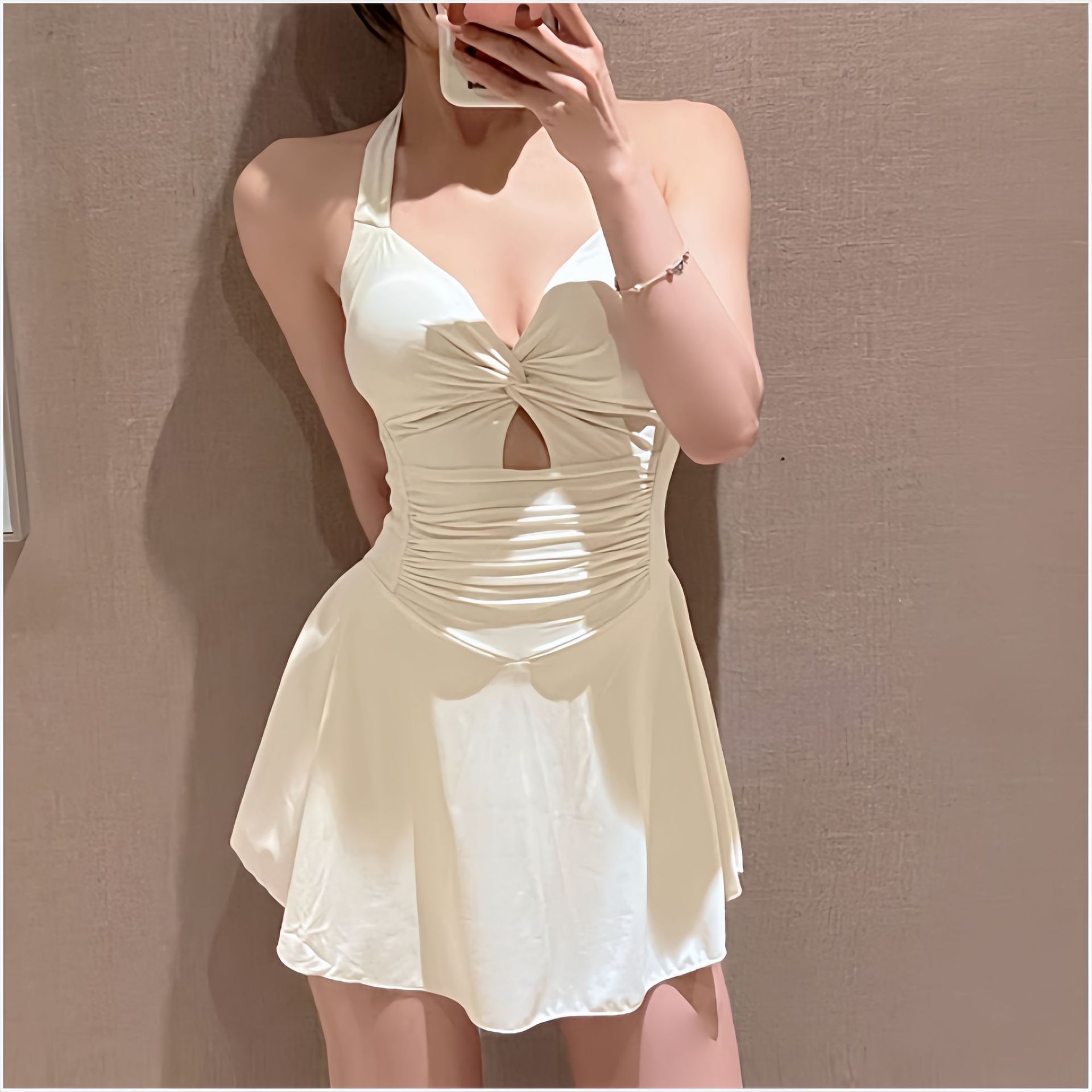 Swimsuit Women's Conservative one-piece Sexy Hot Spring Internet Red High-end Swimsuit Solid Color Slim Shading Small Breast Pure Desire