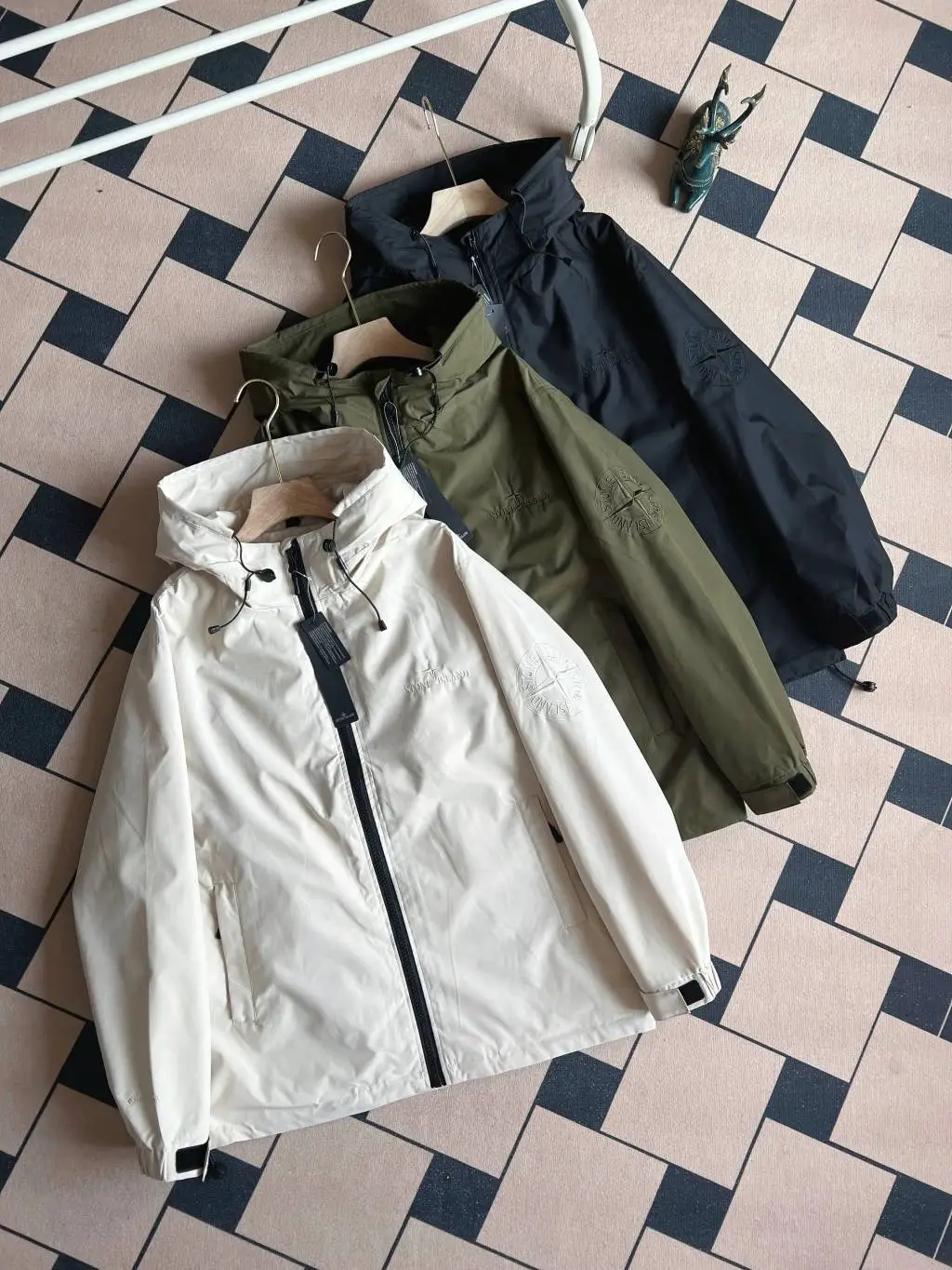 防水防风户外冲锋衣 男女同款