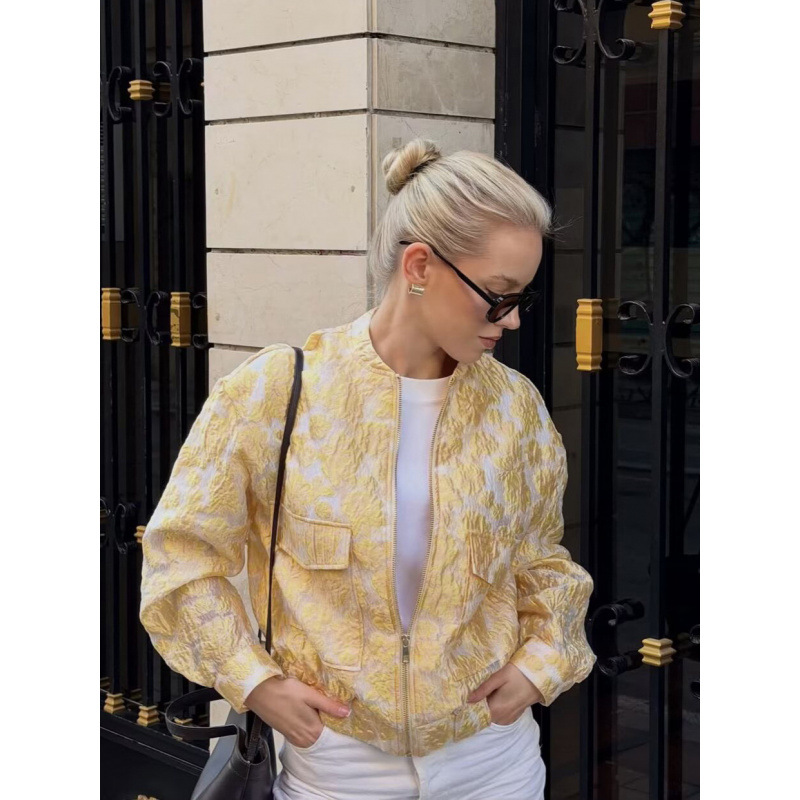 Cross-Border Women's Clothing Manufacturer Wholesale 2026 Autumn Fashion Street Style Stand Collar Jacquard Bomber Baseball Jacket Coat