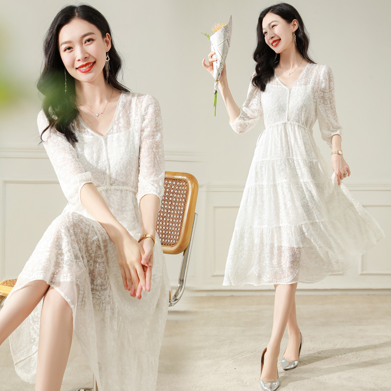 Silk Short-Sleeved Dress 2025 Summer New Classy Design Embroidered Gentle Style Elegant Dress