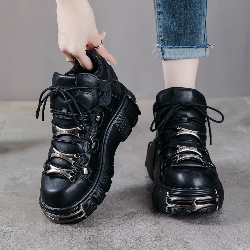 2024 spring new women's shoes heavy metal platform high-top punk small leather shoes Gothic dark motorcycle boots tide wholesale Foto QC de 1688 na Qualit.ly