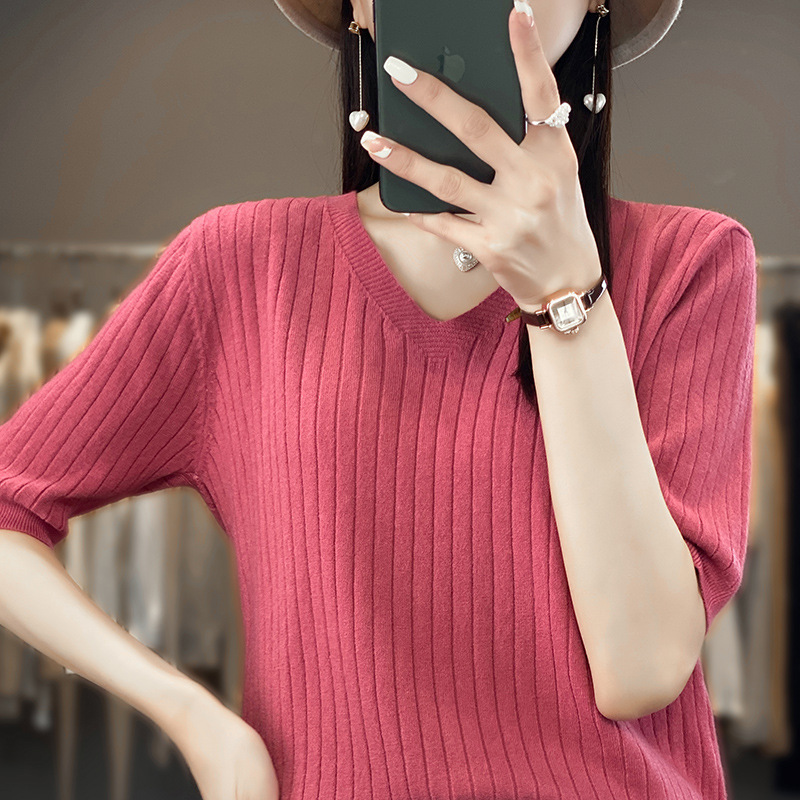 Slimming V-neck New Inner Sweater Short-sleeved Women's 2025 Spring Pullover Knit White Thin Half-sleeved Women's T-shirt