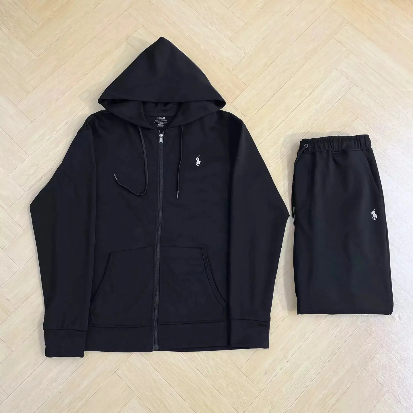 【DX19】D32 Hundreds of Fashionable Sweatshirt Suit