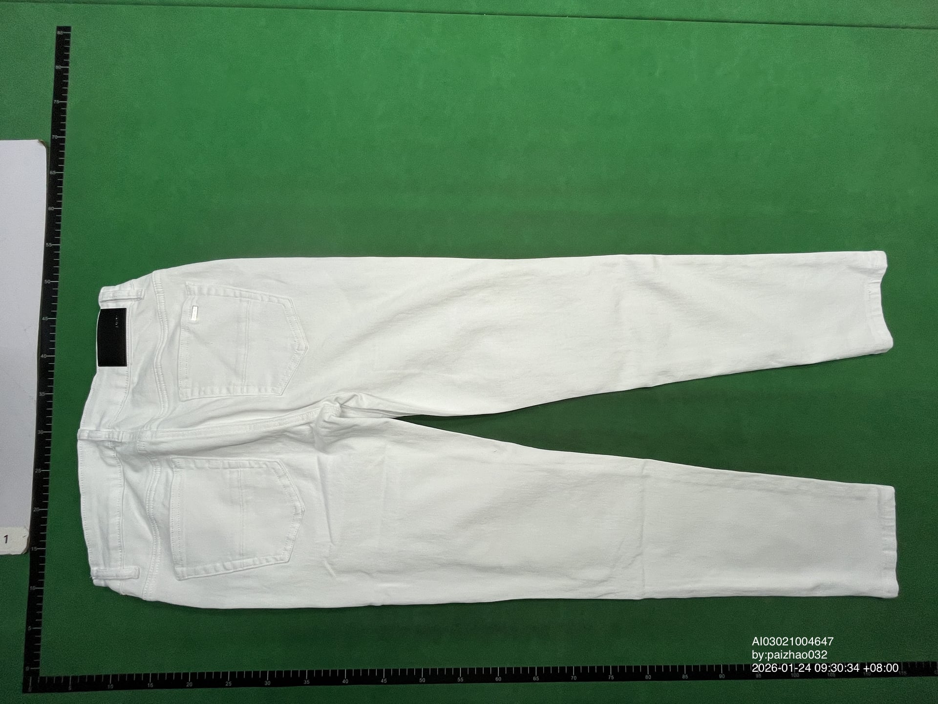 new Autumn Clothing New arrival Amr White Denim Men's Knife Cut Damage Patch Elastic Slim Looking silm Skinny Jeans Pants QC