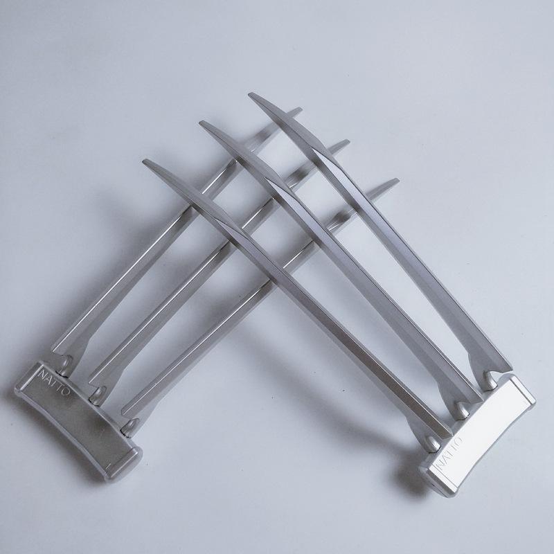 Children's Wolverine Claw 1:1X Warmen Model Ornaments Halloween Toys cos Props Wolverine Claw