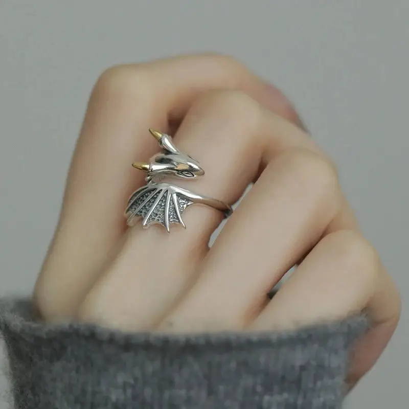 Vintage Old Flying Dragon Ring