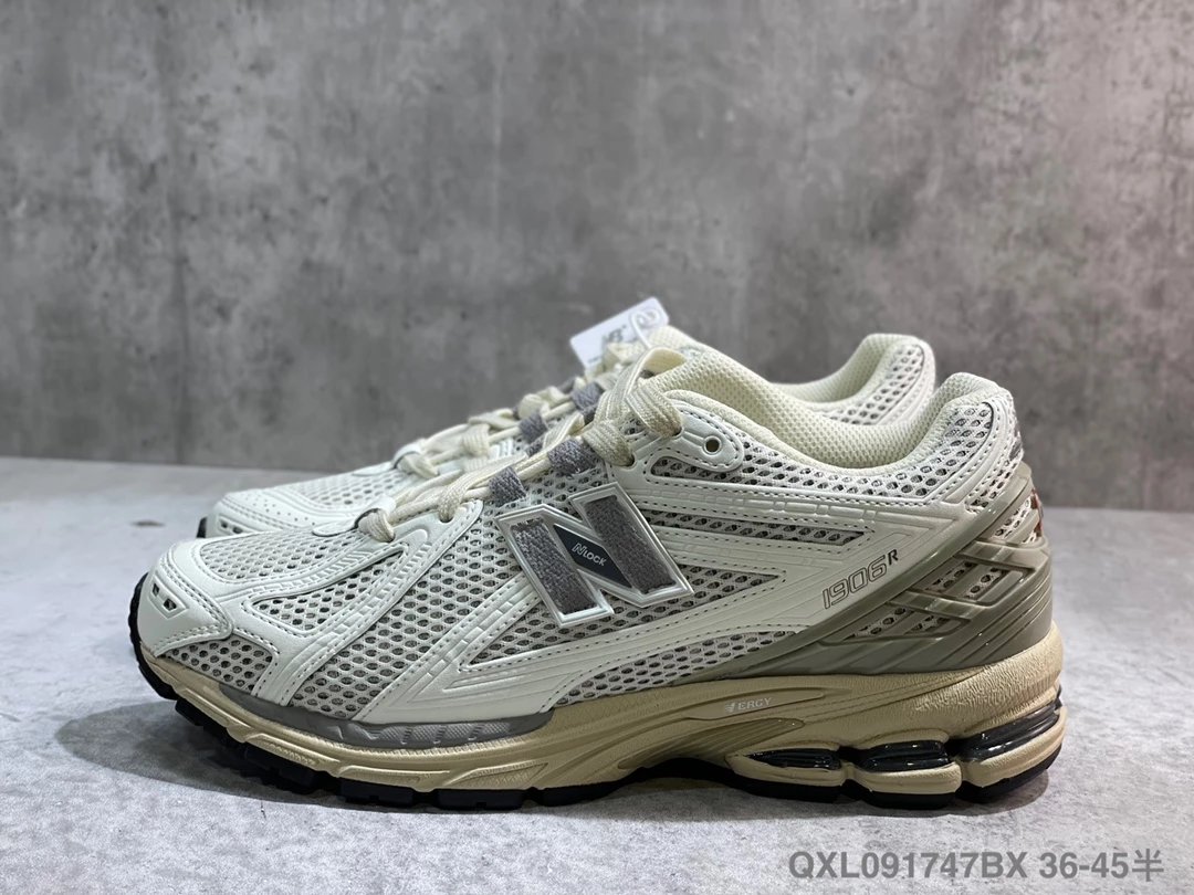 New Balance M1906ROC Sneakers