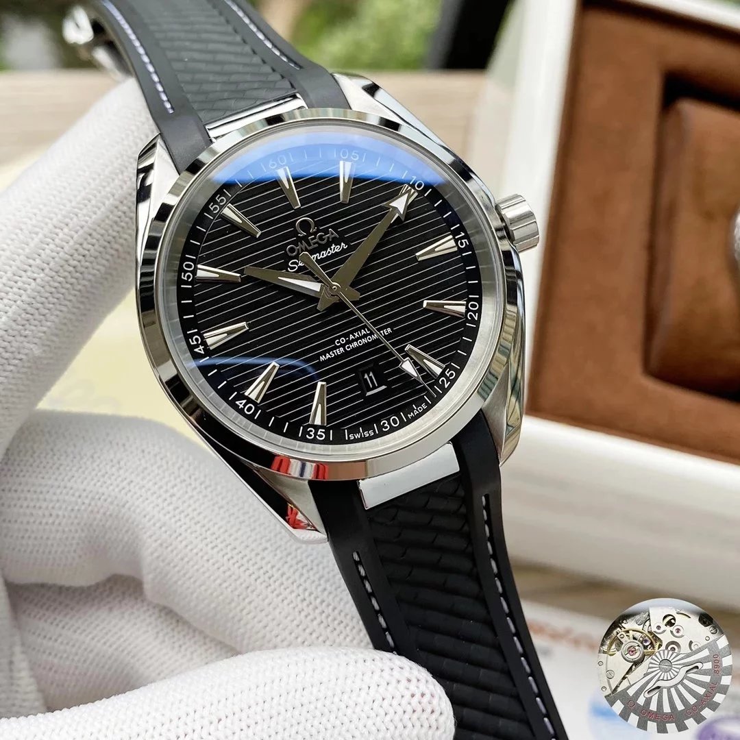 Omega Seamaster Co-Axial Master Chronometer Watch