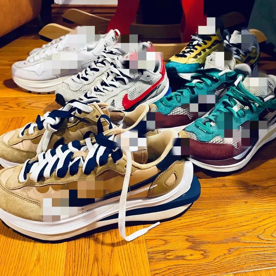 Nike Sneakers