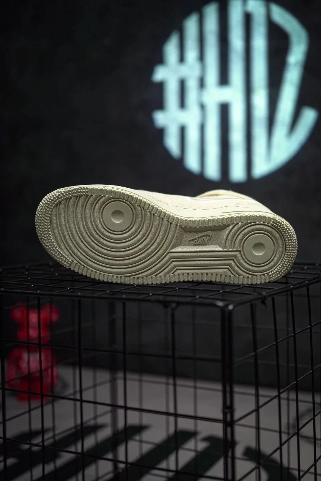 Nike Air Force 1 Mid STUSSY DJ7841-200