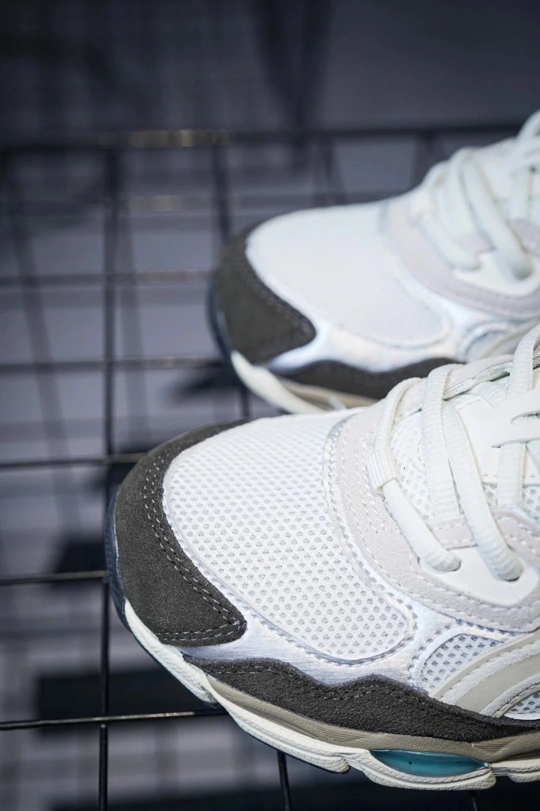 Asics Sneakers