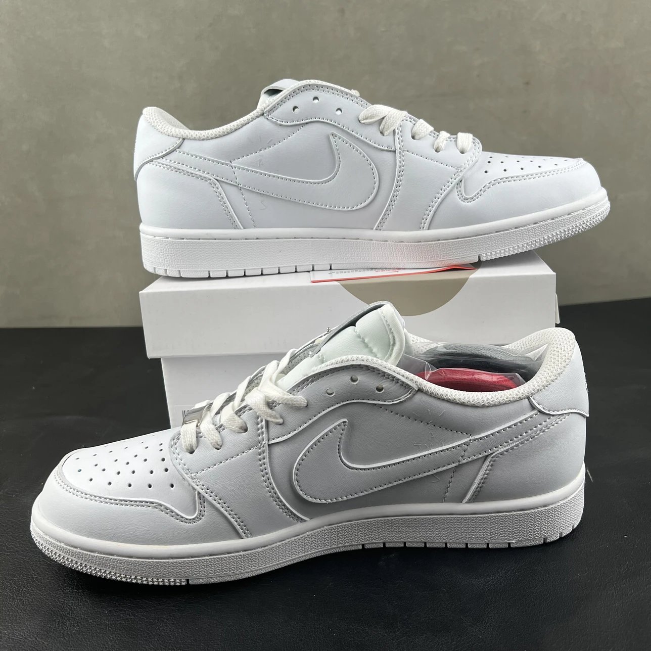 Nike Air Jordan 1 Low TD1228-111