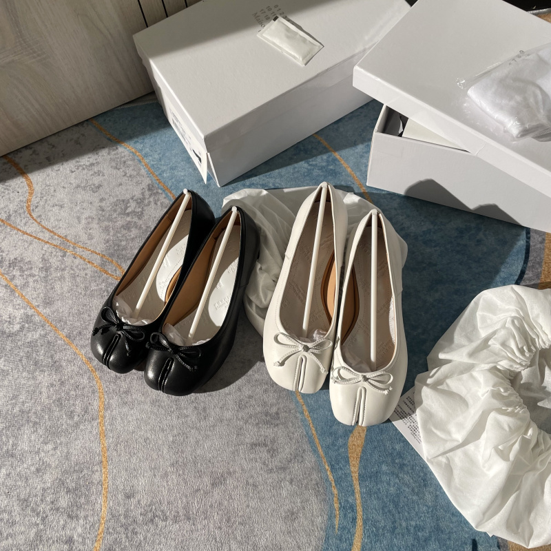 Maison Margiela Tabi Ballerina Flats White