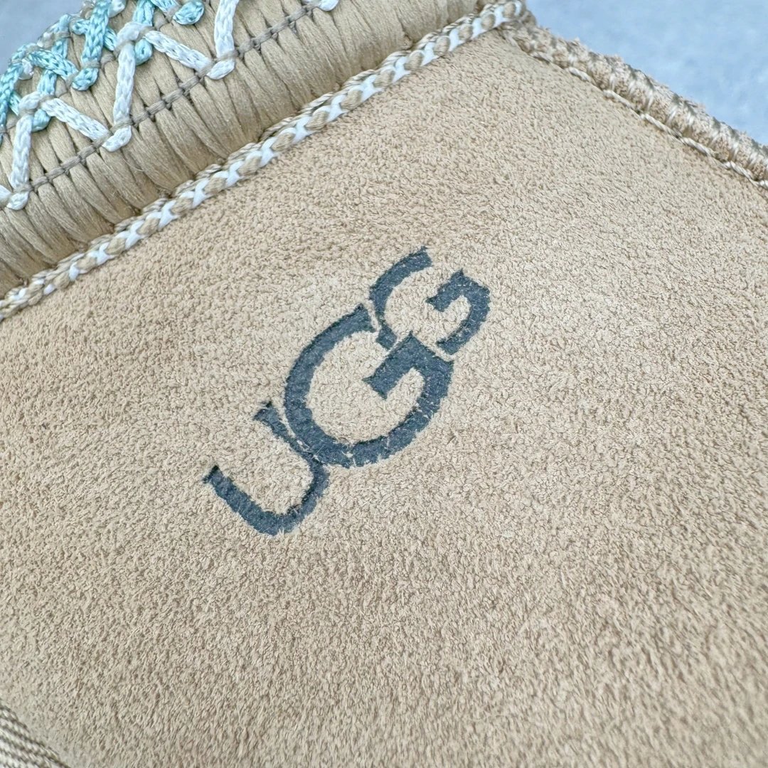 Ugg Classic Mini Platform Shoes