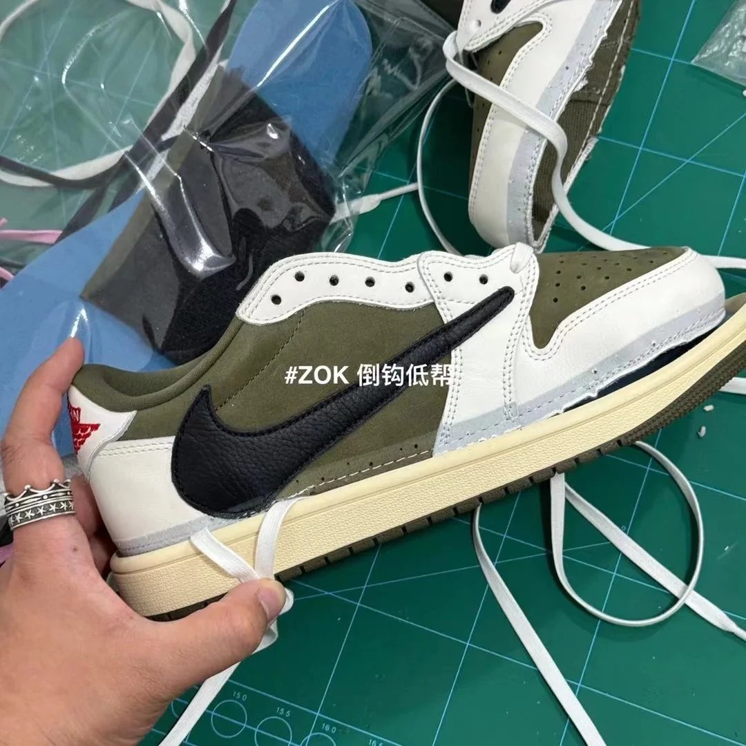 Nike Air Jordan 1 Low Travis Scott Olive