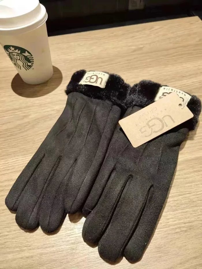 Uggs Accessories