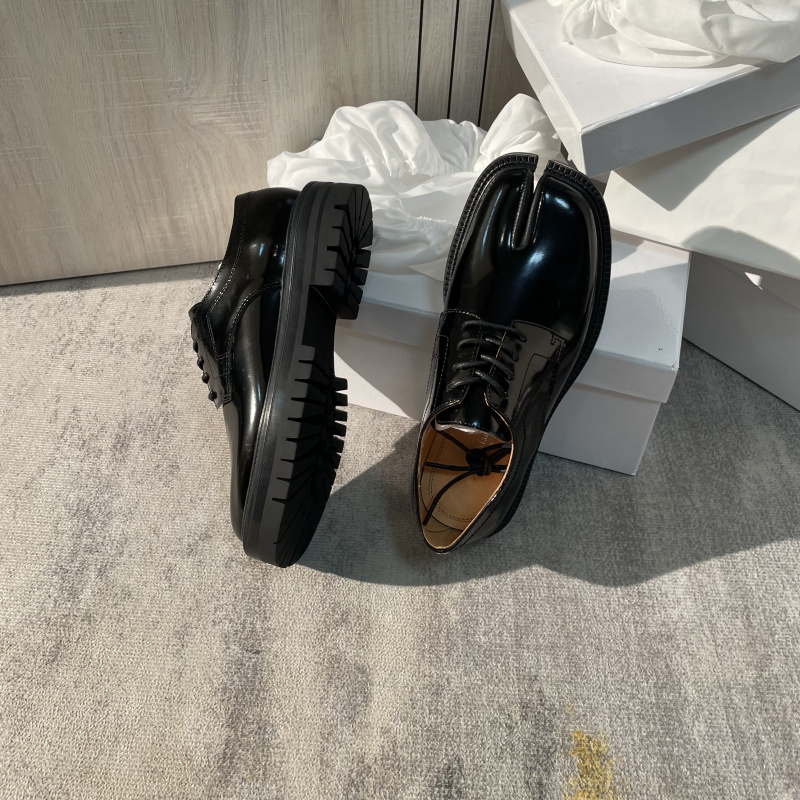 Maison Margiela Tabi Shoes