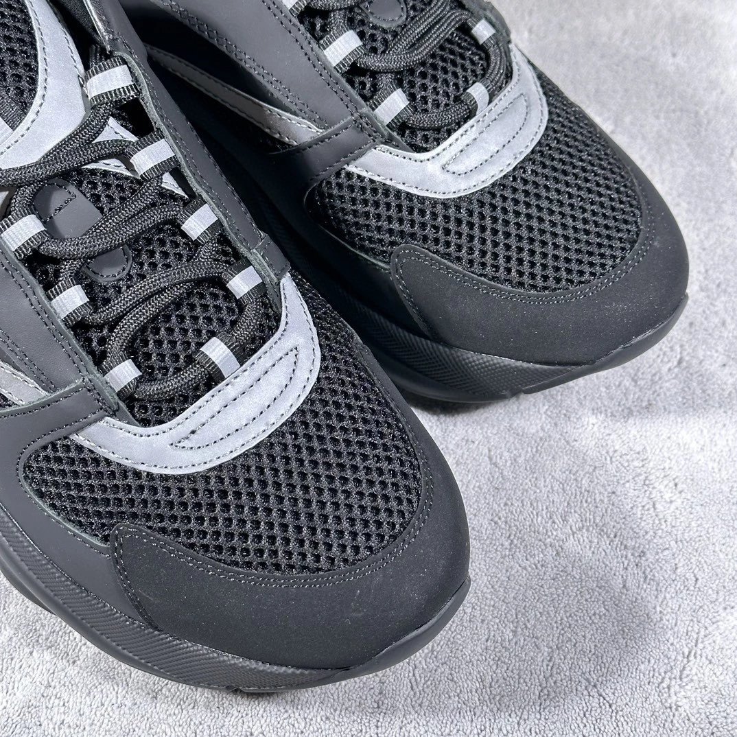 Dior Sneakers