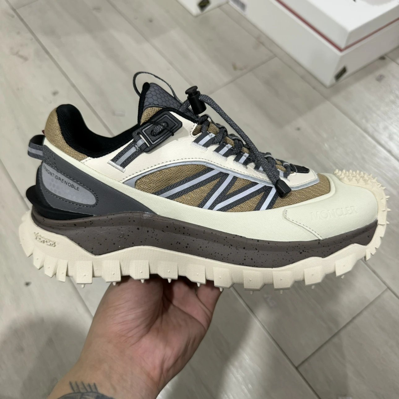 Nike Sneakers
