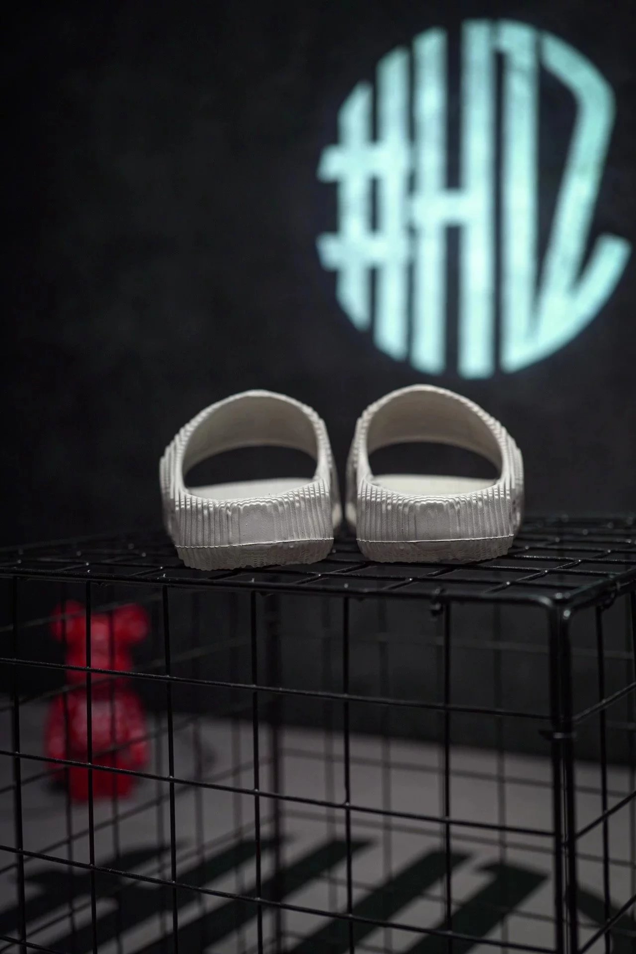 Adidas Adilette 22 GX6950 Slides White