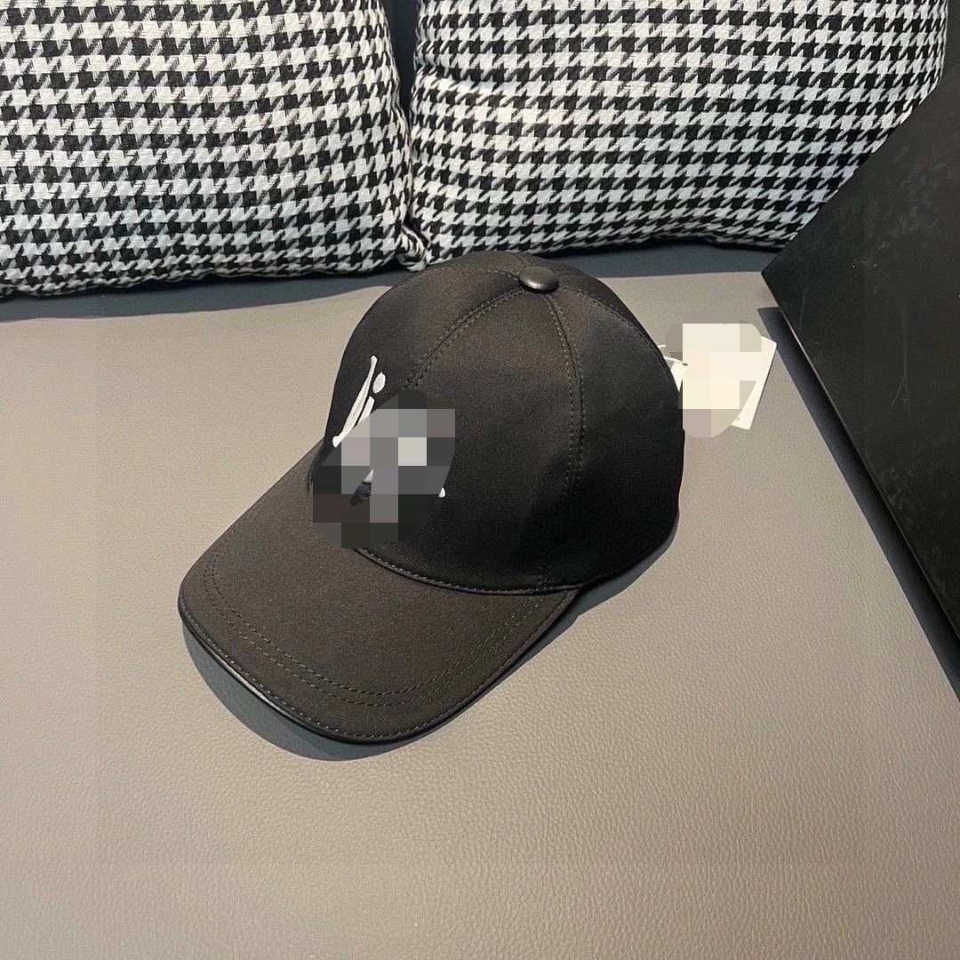 Dior Headwear