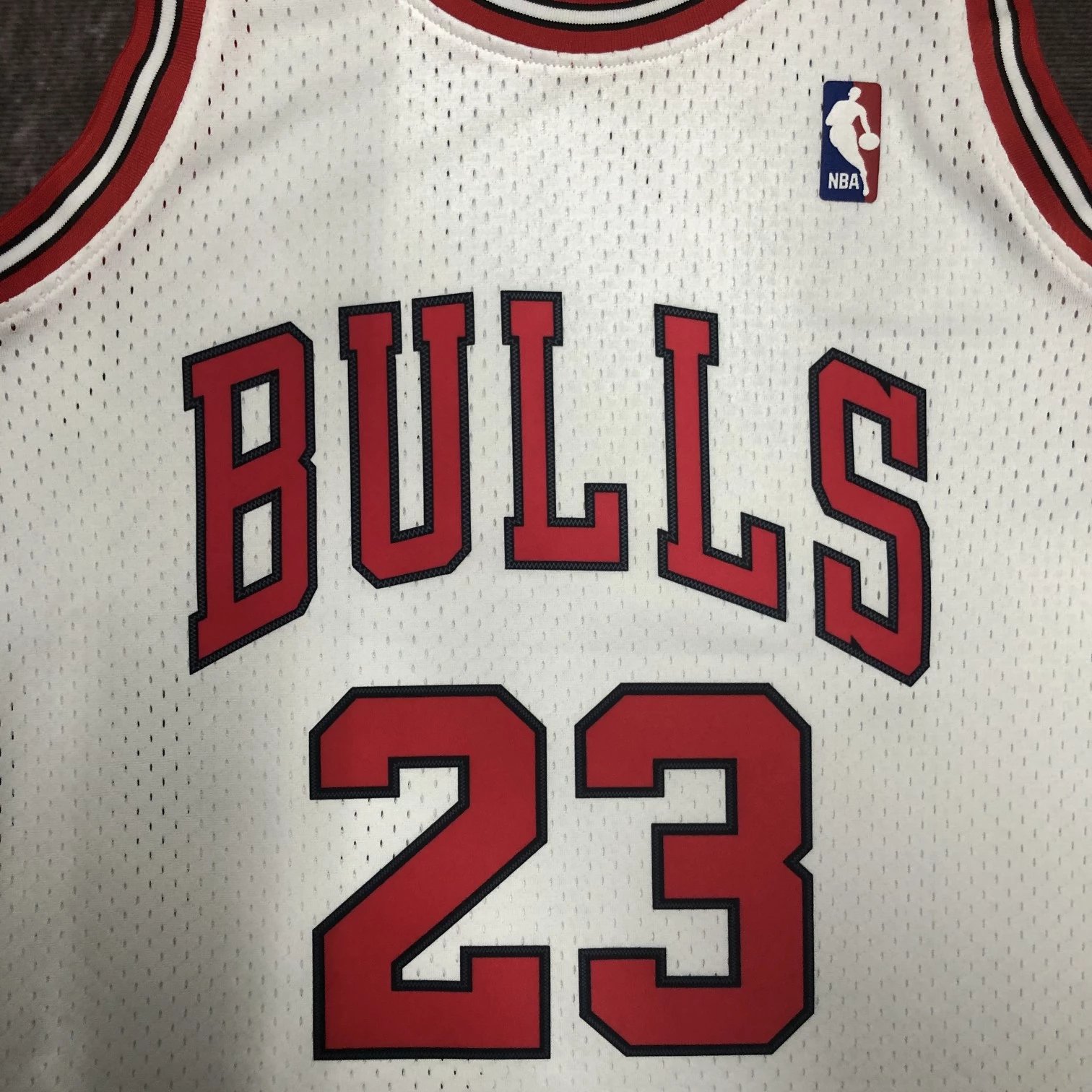 Mitchell & Ness Chicago Bulls Pippen 33 Jersey