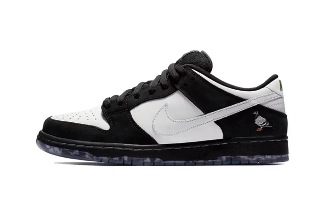 Nike SB Dunk Low Royal Blue White Sneakers
