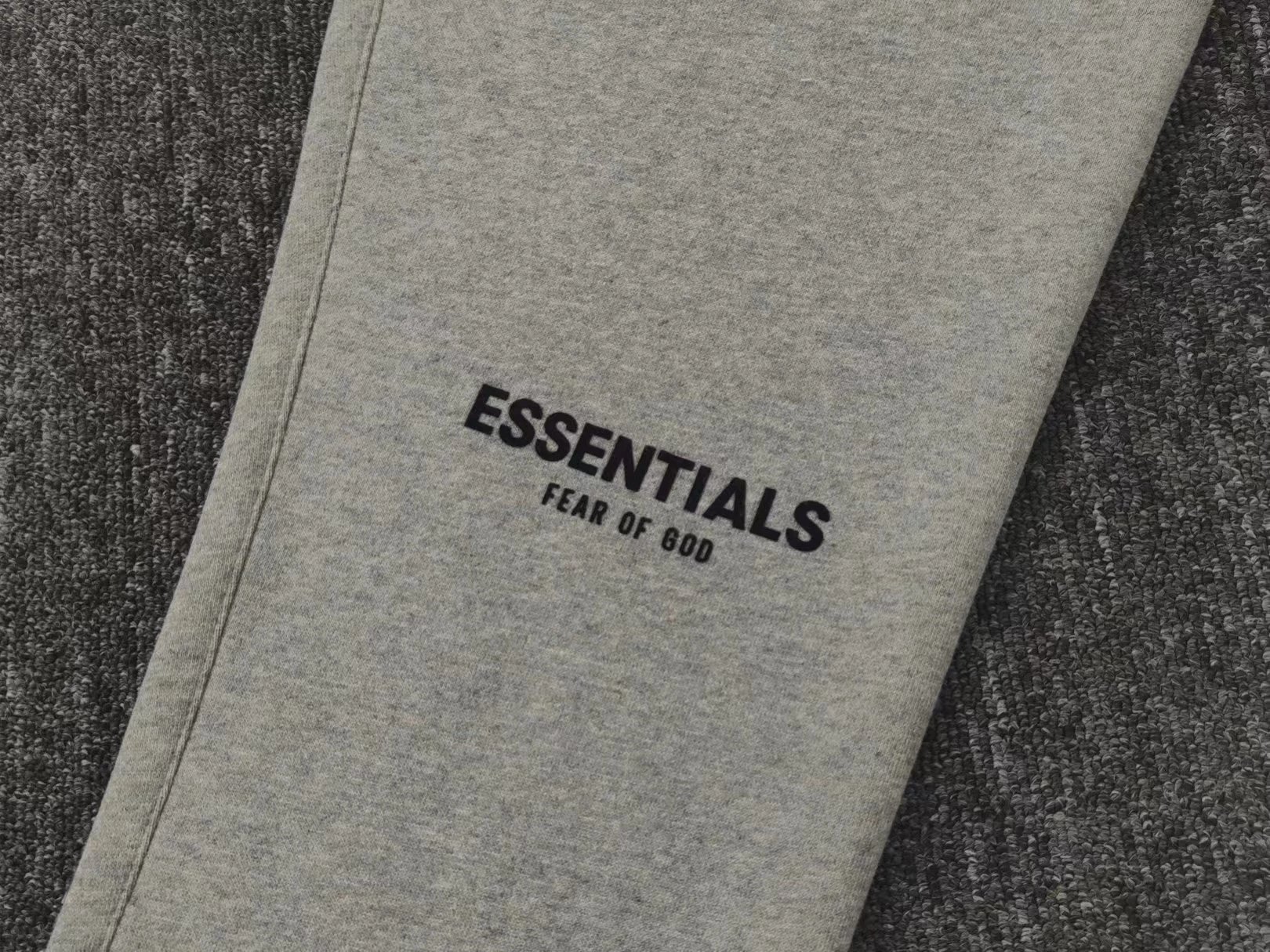 Essentials Pants QC photo from TAOBAO on Qualit.ly