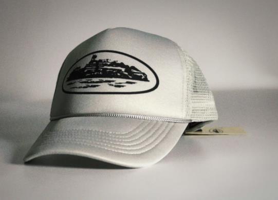 Corteiz Trucker Cap Black