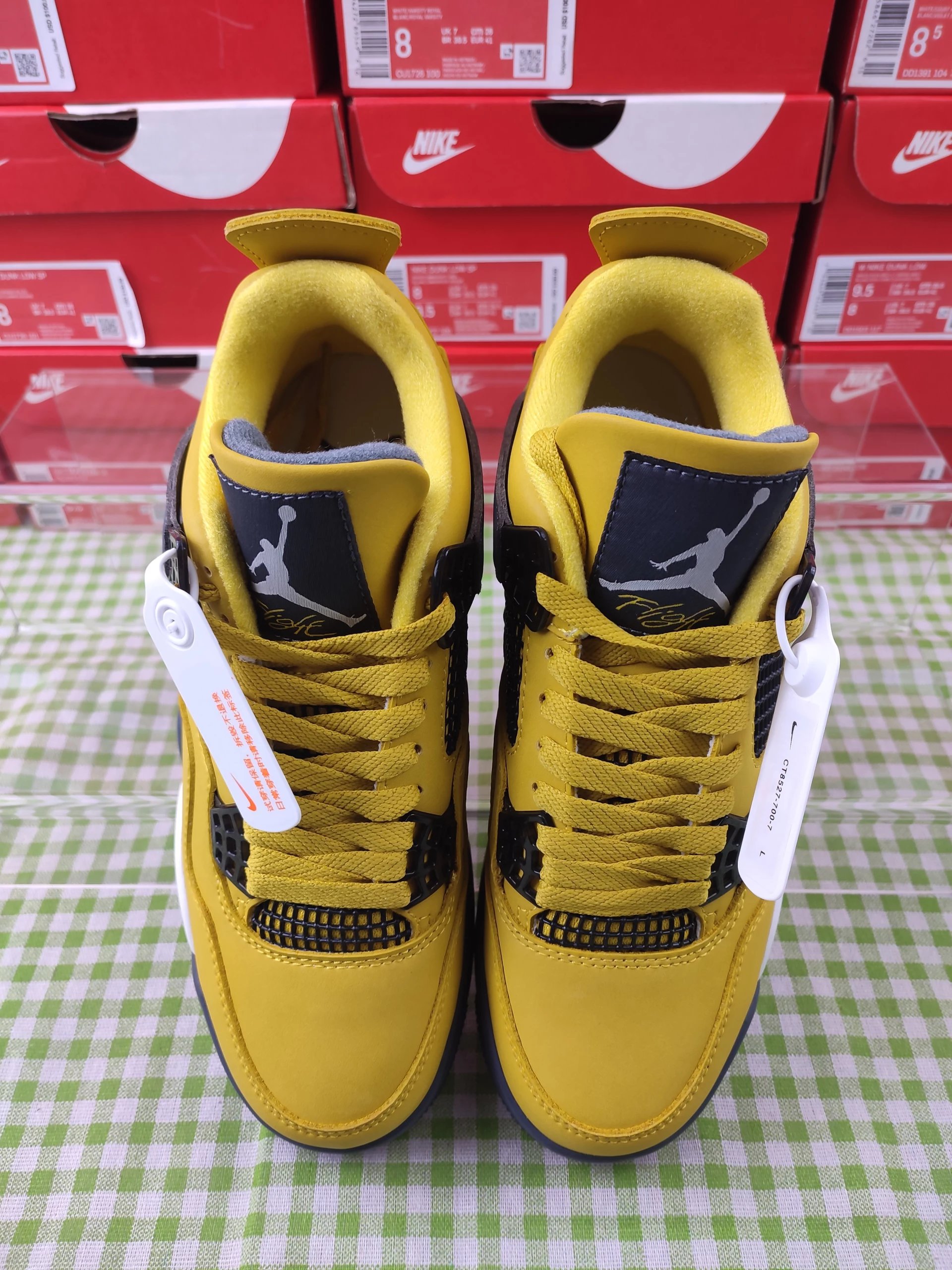 Nike Sneakers