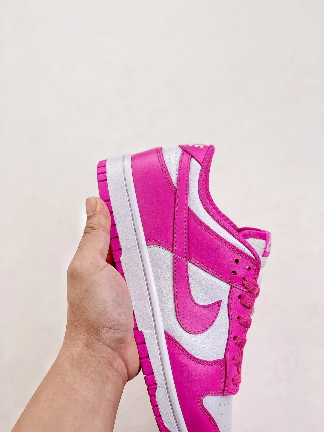 Nike Dunk Low Pink White Sneakers