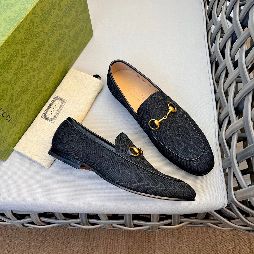 Gucci Horsebit Loafers Black