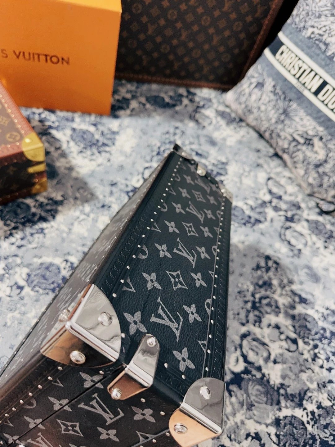 Louis Vuitton Accessories