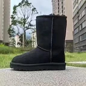 Ugg W Mini Bailey Button II Boots