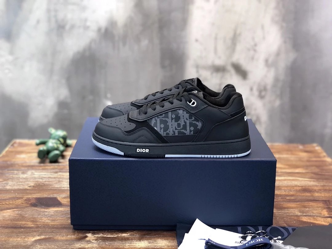 Dior Sneakers