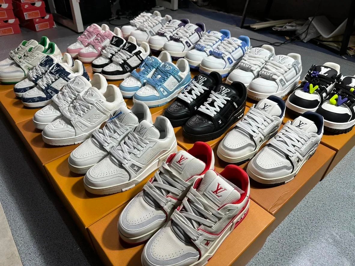 Louis Vuitton VL 2025 9 Sneakers