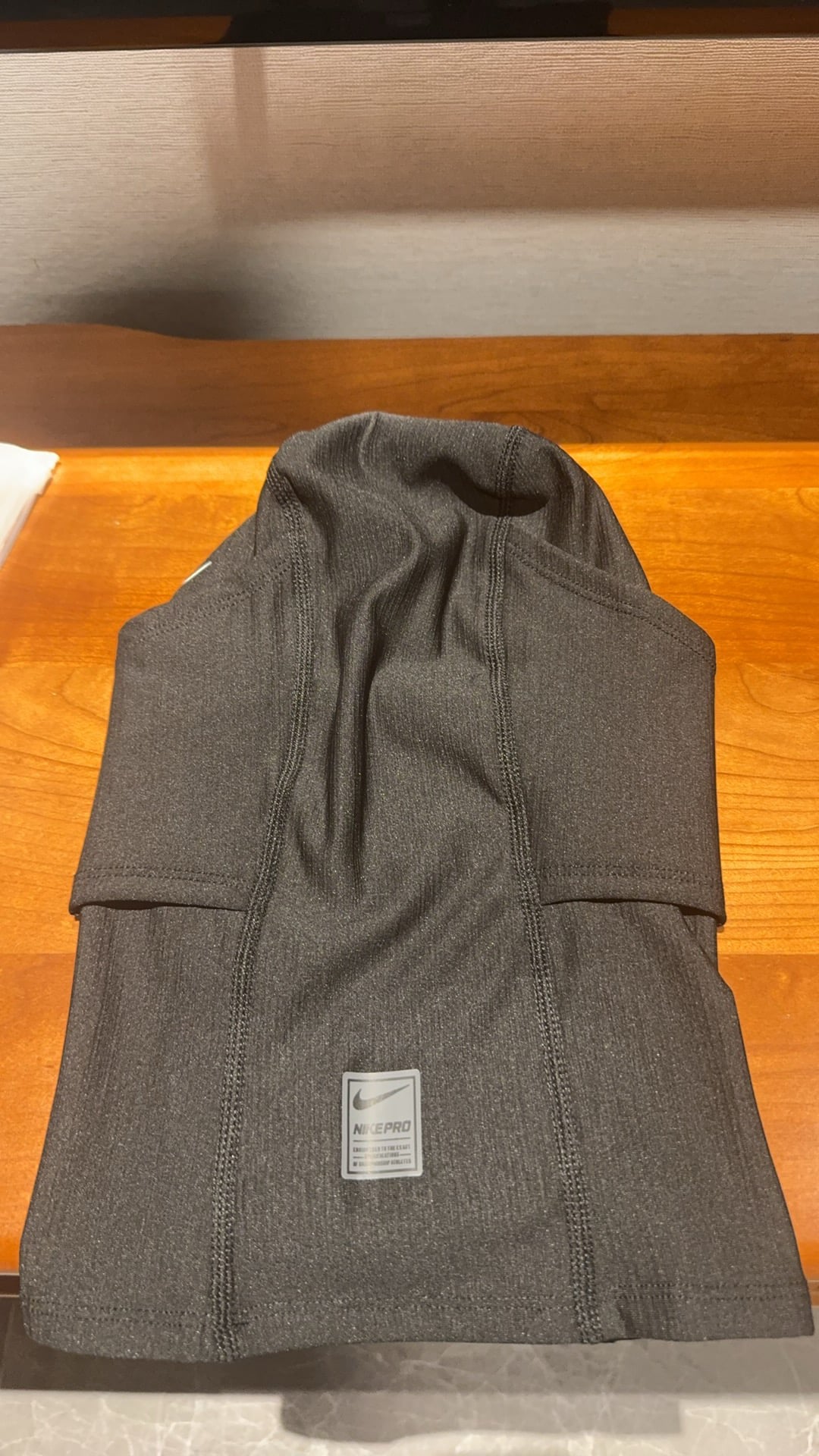 Nike Pro Therma-FIT Hyperwarm Hood