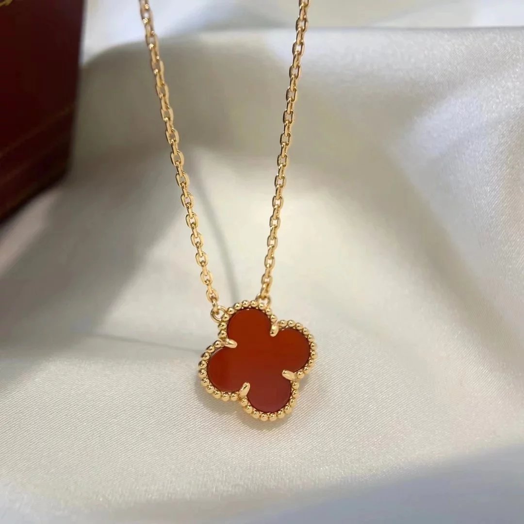 Van Cleef & Arpels Accessories