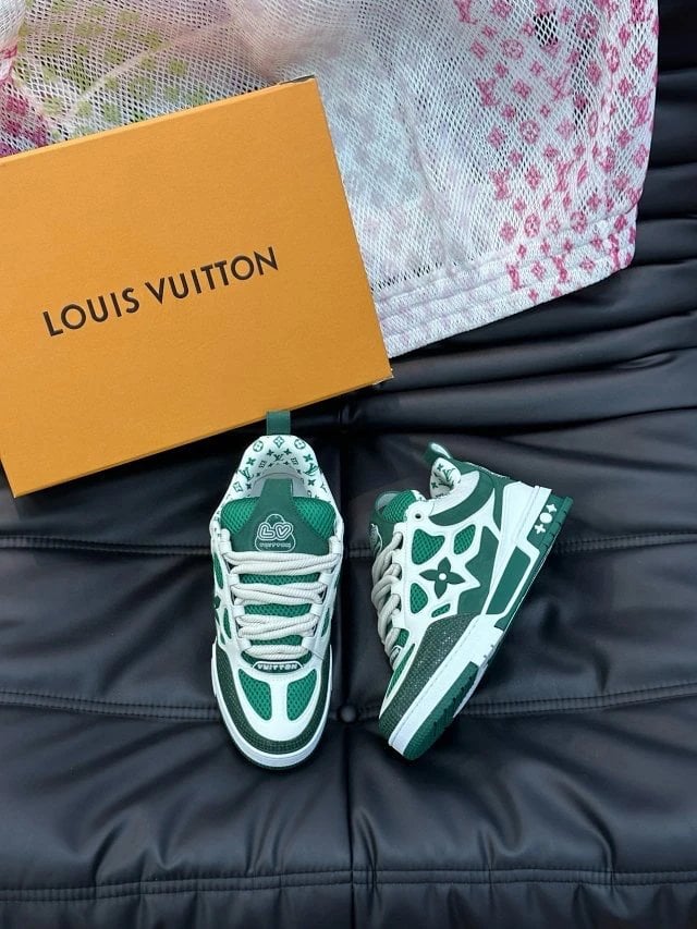 Louis Vuitton Sneakers