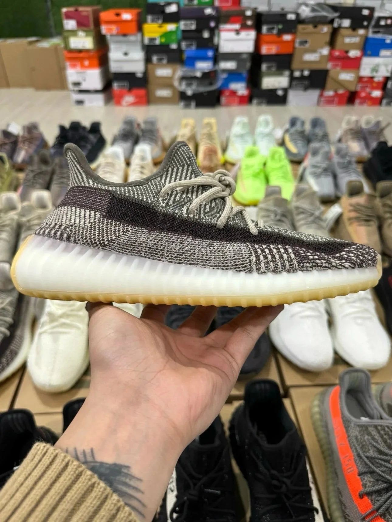 Adidas Yeezy Boost 350 V2 Cream White