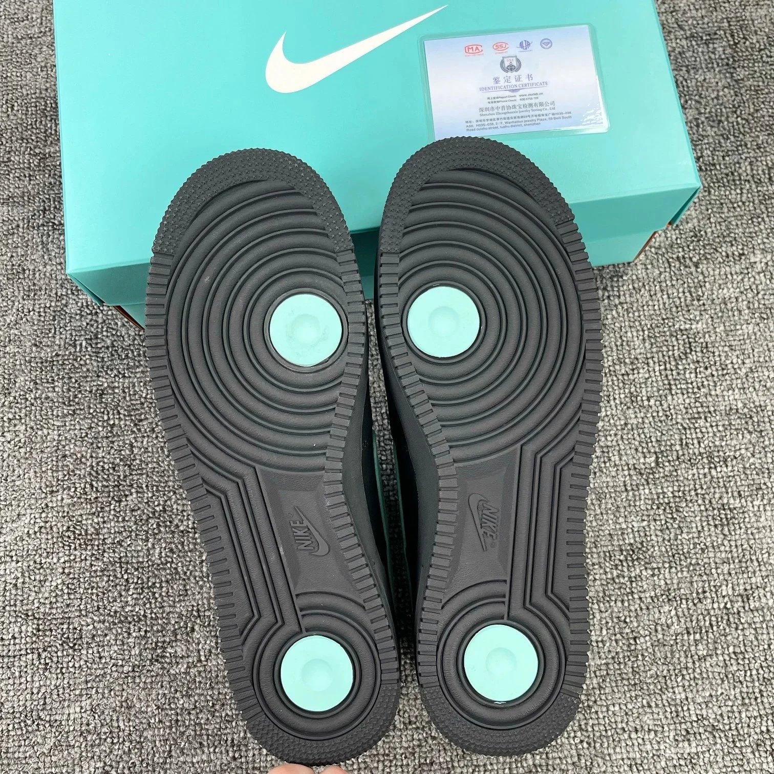 Nike Air Force 1 Low Black Mint Swoosh